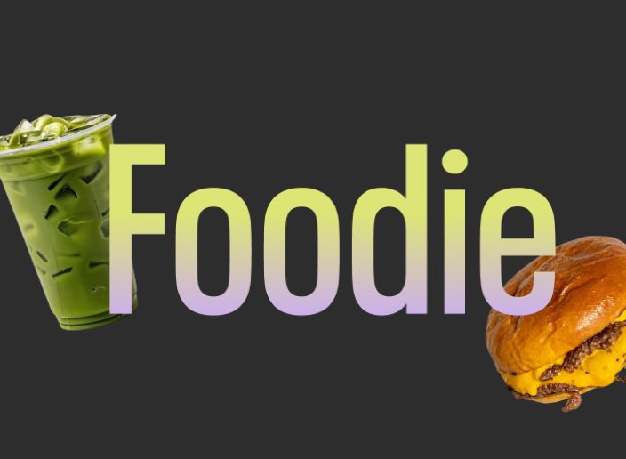 La palabra Foodie entre un café helado y una hamburguesa
